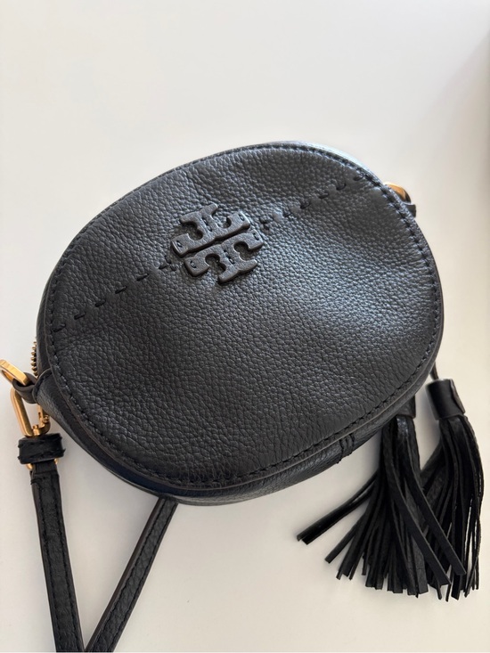 Tory Burch Handbags - Tory Burch Black Pebbled Leather Oval purse with Tassel